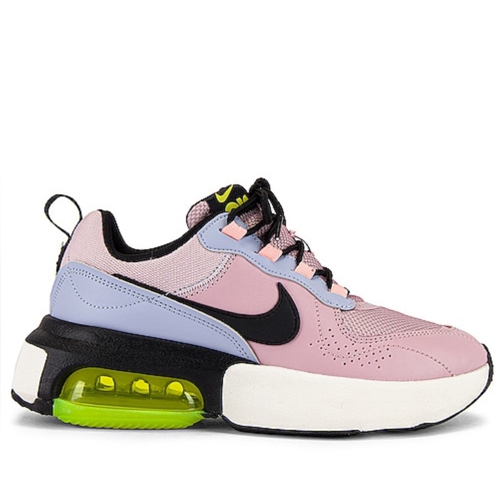 Nike Air-Max Love Sneaker Size 6 color: Multi